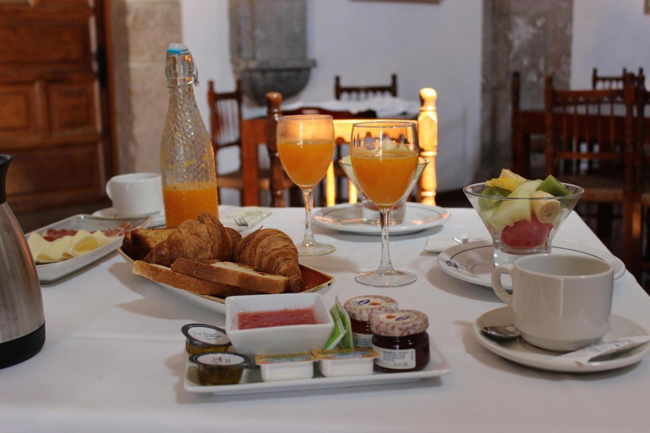 Don Paco Hotel Llanes Ngoại thất bức ảnh