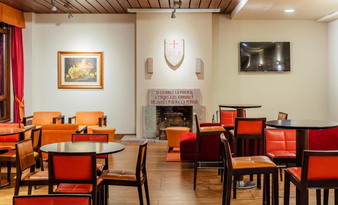 Don Paco Hotel Llanes Ngoại thất bức ảnh