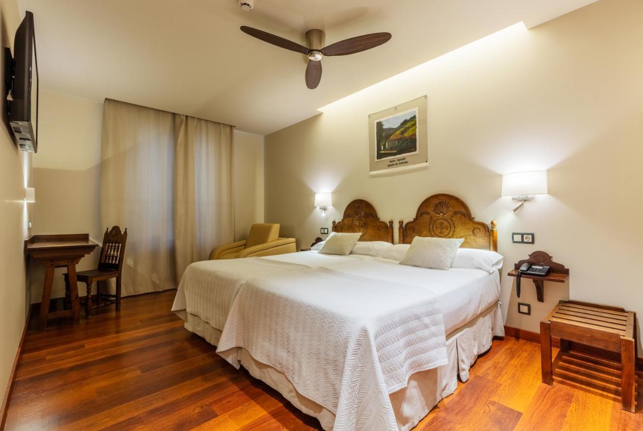 Don Paco Hotel Llanes Ngoại thất bức ảnh