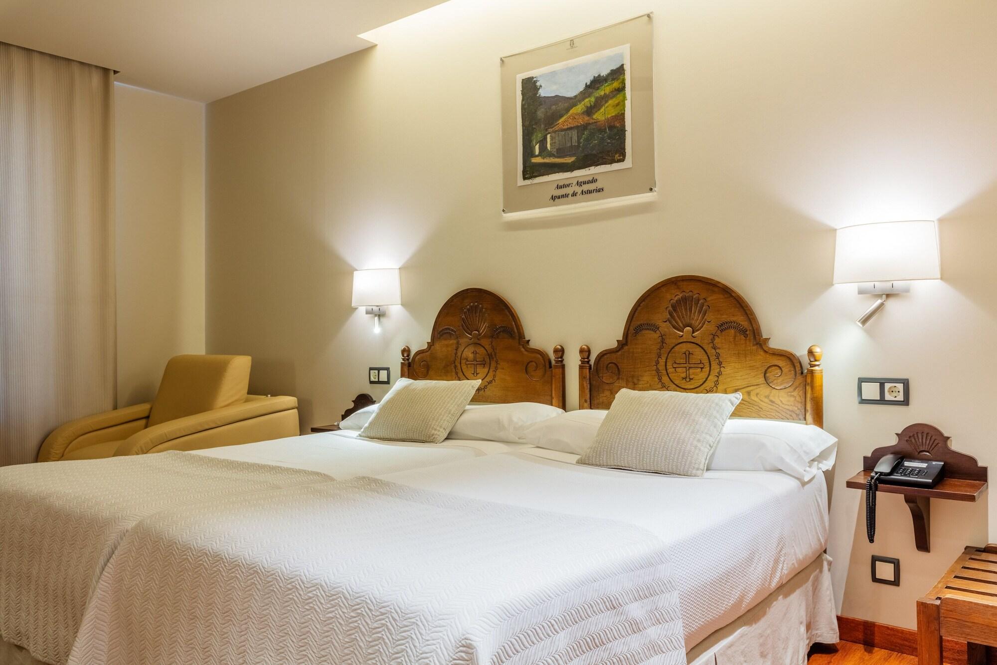 Don Paco Hotel Llanes Ngoại thất bức ảnh